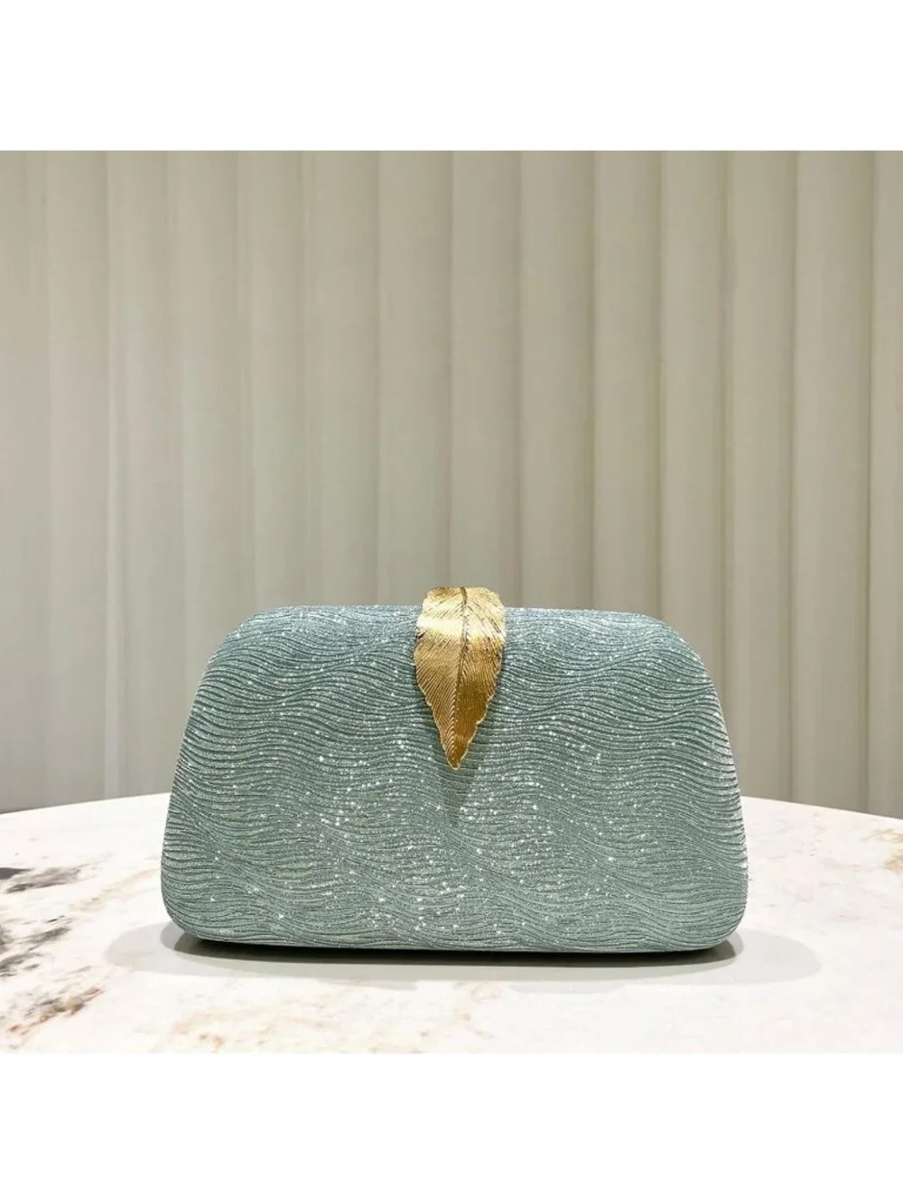 👜Women's Light Green Banquet Bag Dinner Clutch With Metallic Leaves Clasp